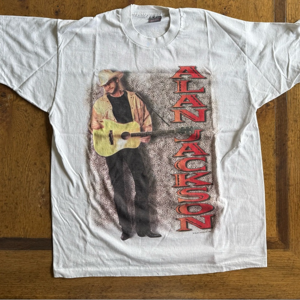 ALAN JACKSON Vintage Graphic Tee
